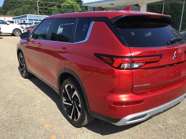 used 2024 Mitsubishi Outlander car, priced at $24,900