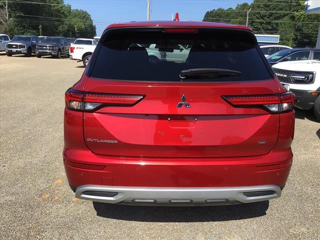 used 2024 Mitsubishi Outlander car, priced at $24,900