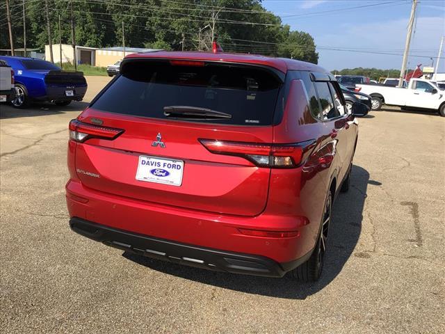 used 2022 Mitsubishi Outlander car, priced at $18,900