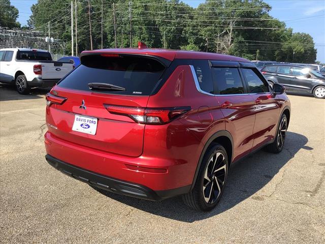 used 2022 Mitsubishi Outlander car, priced at $18,900