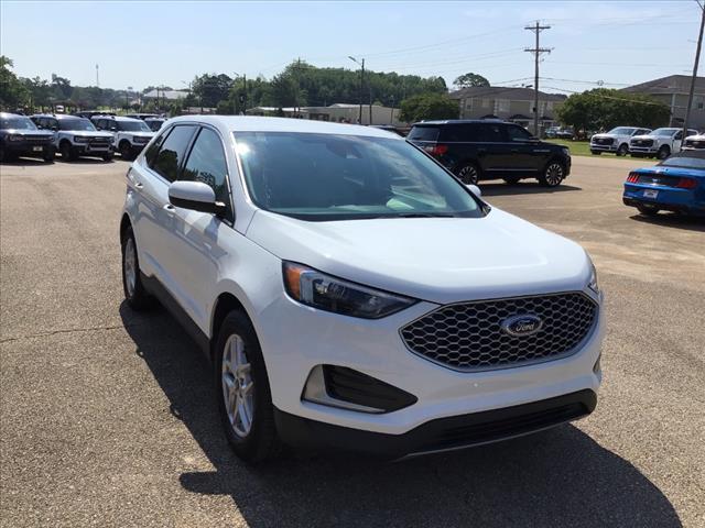 used 2023 Ford Edge car, priced at $24,900