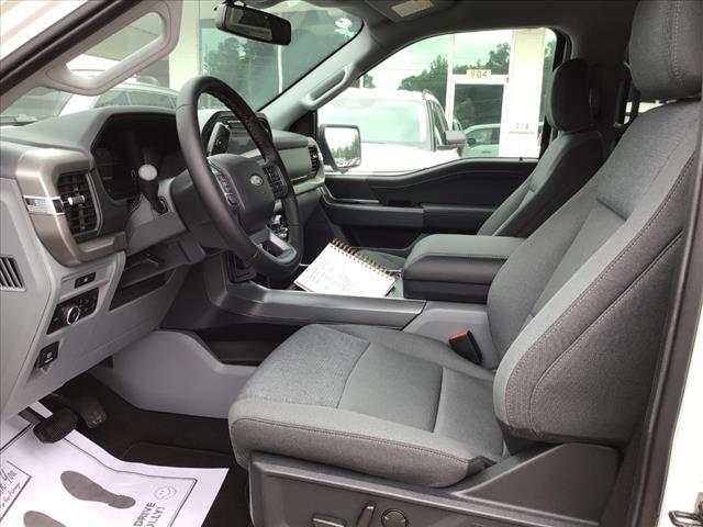 new 2025 Ford F-150 car, priced at $51,621