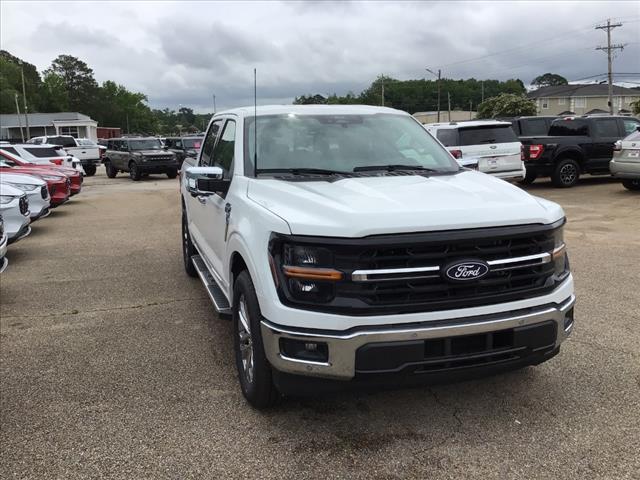 new 2025 Ford F-150 car, priced at $51,621