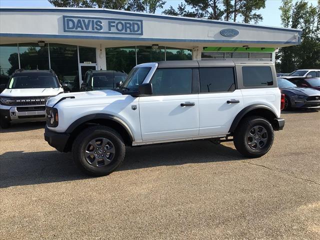 new 2025 Ford Bronco car, priced at $46,299