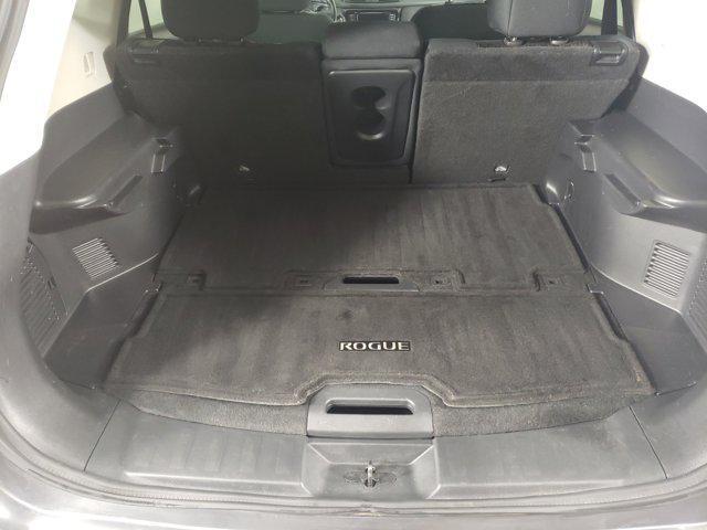 used 2018 Nissan Rogue car