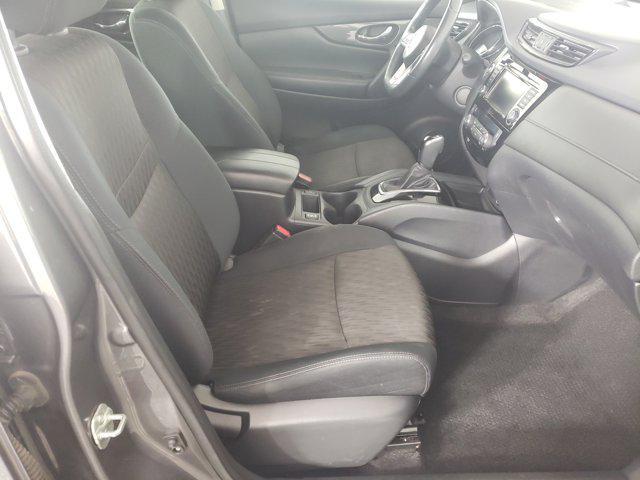 used 2018 Nissan Rogue car