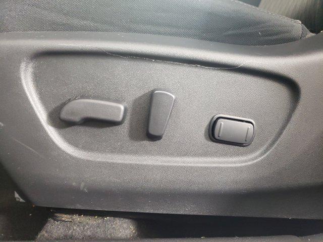 used 2018 Nissan Rogue car