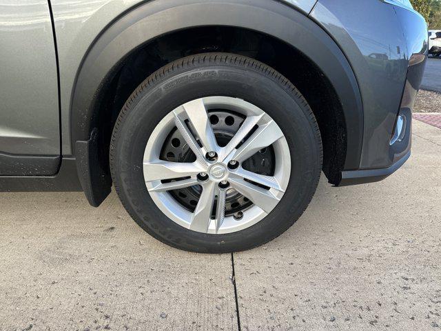 new 2025 Nissan Kicks car, priced at $21,853