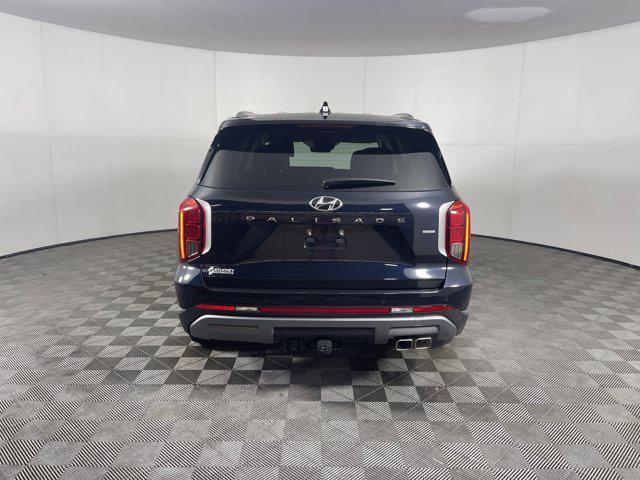 used 2025 Hyundai Palisade car, priced at $38,997