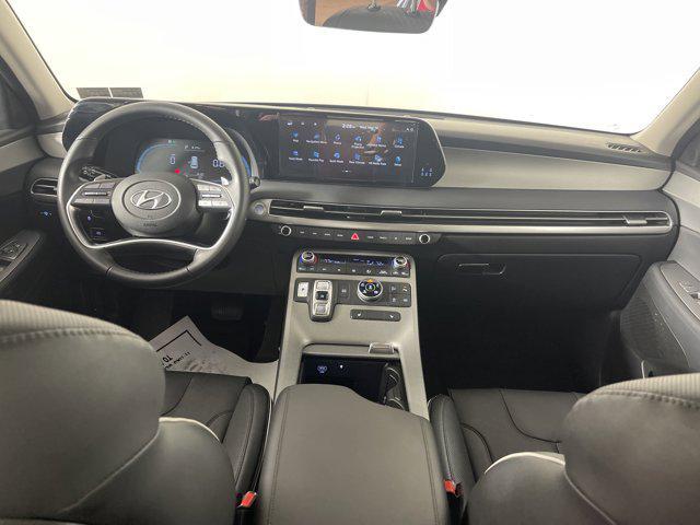 used 2025 Hyundai Palisade car, priced at $38,997