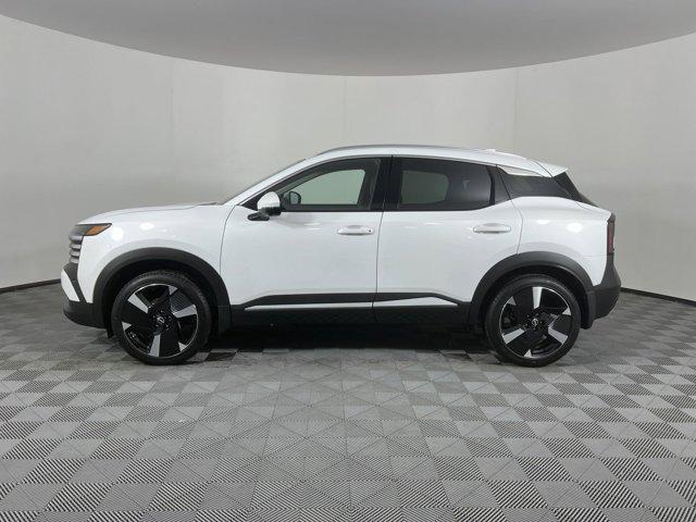 new 2025 Nissan Kicks car, priced at $30,984