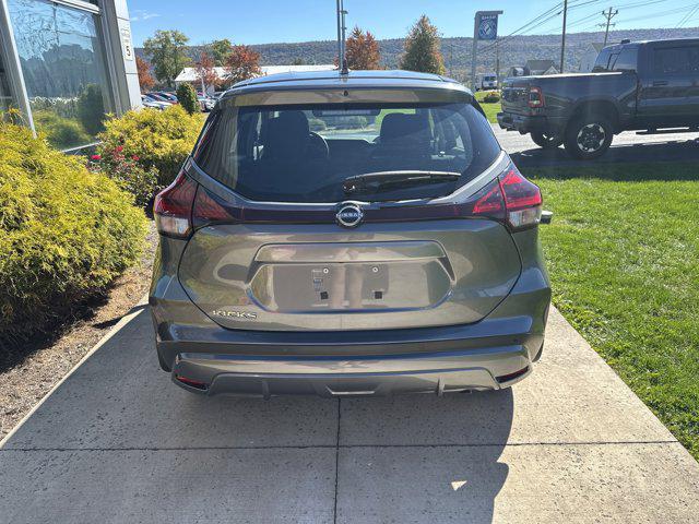 new 2025 Nissan Kicks car, priced at $22,112