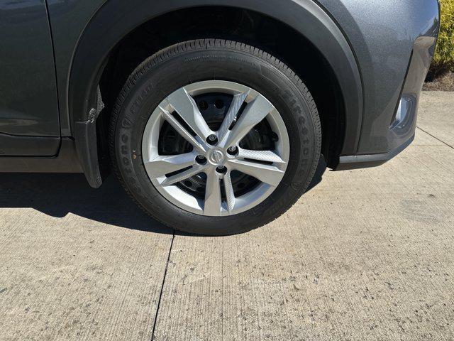 new 2025 Nissan Kicks car, priced at $22,112