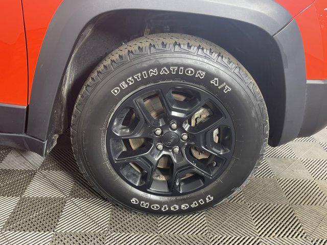 used 2021 Jeep Cherokee car, priced at $22,297