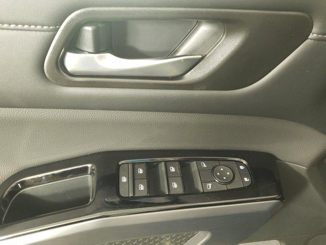 new 2025 Nissan Pathfinder car, priced at $43,989