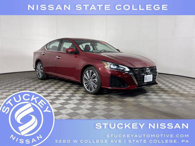 used 2023 Nissan Altima car, priced at $24,997
