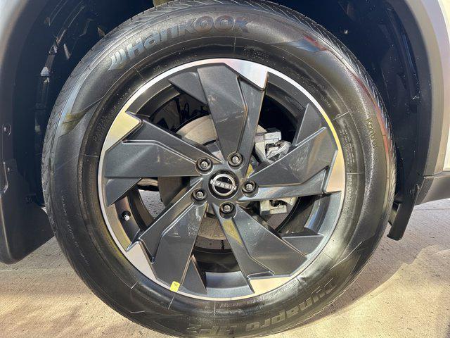 new 2026 Nissan Rogue car, priced at $33,167