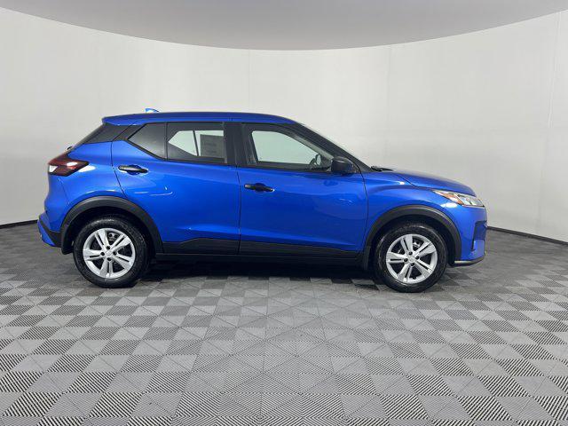new 2025 Nissan Kicks car, priced at $22,999