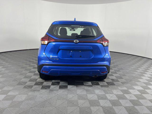new 2025 Nissan Kicks car, priced at $22,999
