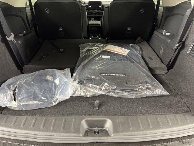 new 2025 Nissan Pathfinder car, priced at $41,348