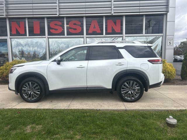 new 2025 Nissan Pathfinder car, priced at $45,530