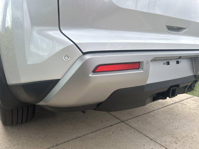 new 2025 Nissan Pathfinder car, priced at $45,530