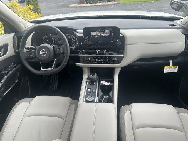 new 2025 Nissan Pathfinder car, priced at $45,530
