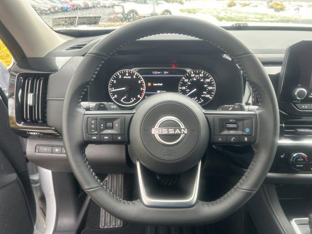 new 2025 Nissan Pathfinder car, priced at $40,209