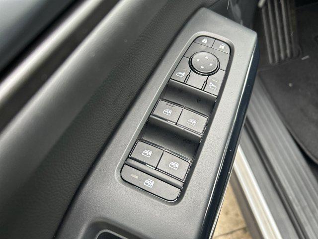 new 2025 Nissan Pathfinder car, priced at $40,209