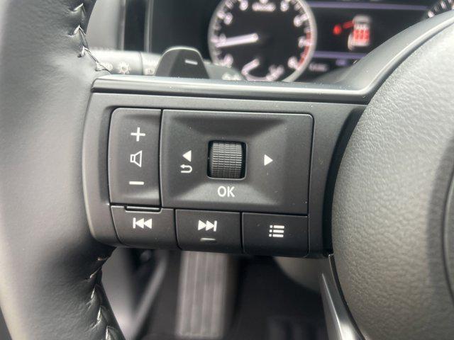 new 2025 Nissan Pathfinder car, priced at $40,209