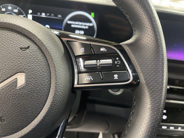 used 2024 Kia Seltos car, priced at $24,997