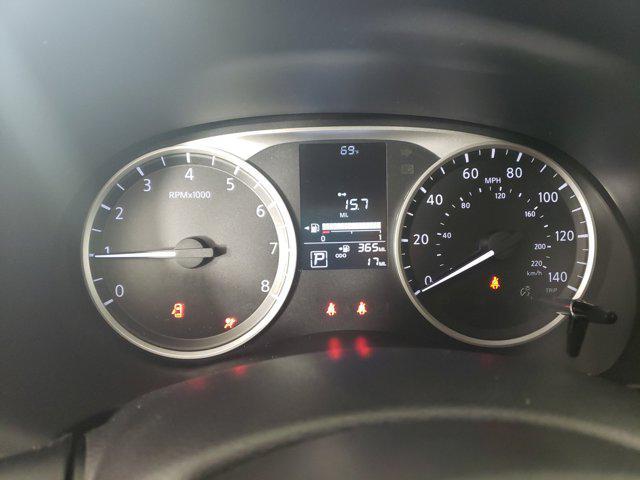 new 2025 Nissan Kicks car, priced at $21,593