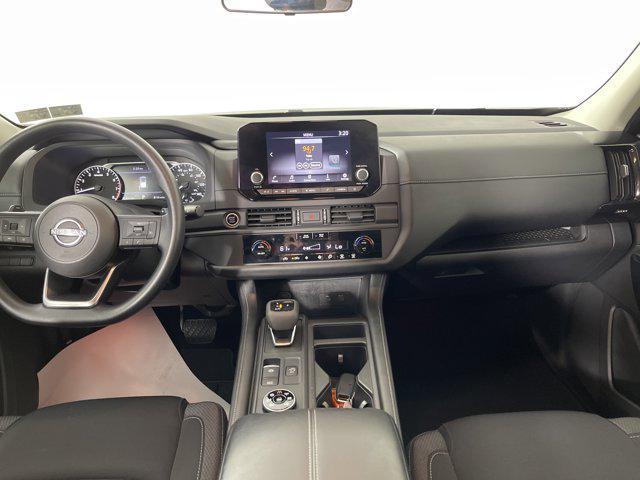 used 2024 Nissan Pathfinder car, priced at $30,997