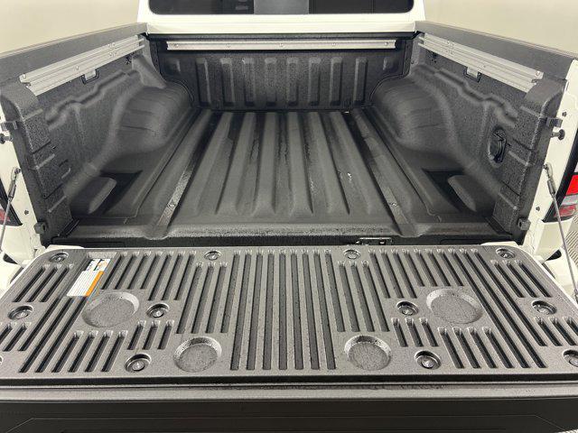 new 2025 Nissan Frontier car, priced at $45,932