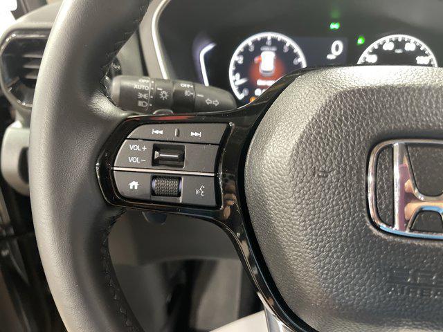 used 2025 Honda Pilot car, priced at $41,997