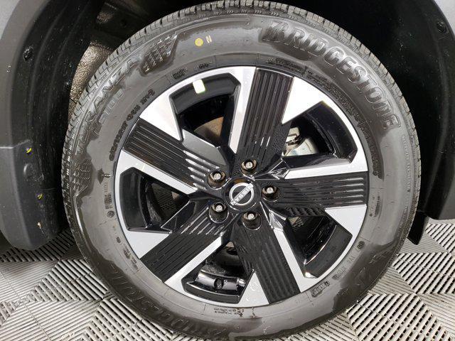 new 2026 Nissan Kicks car, priced at $27,784