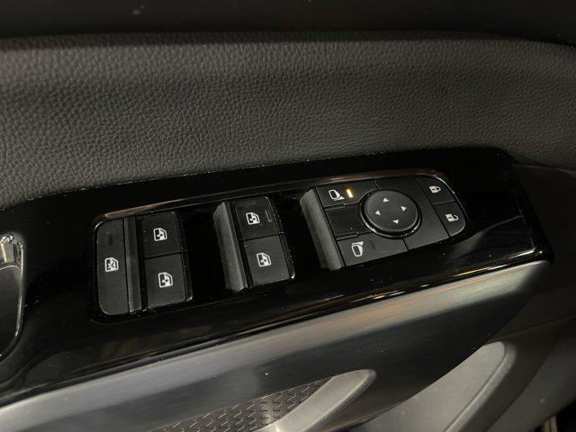 used 2022 Nissan Pathfinder car, priced at $29,997