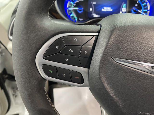 used 2023 Chrysler Pacifica Hybrid car, priced at $31,997
