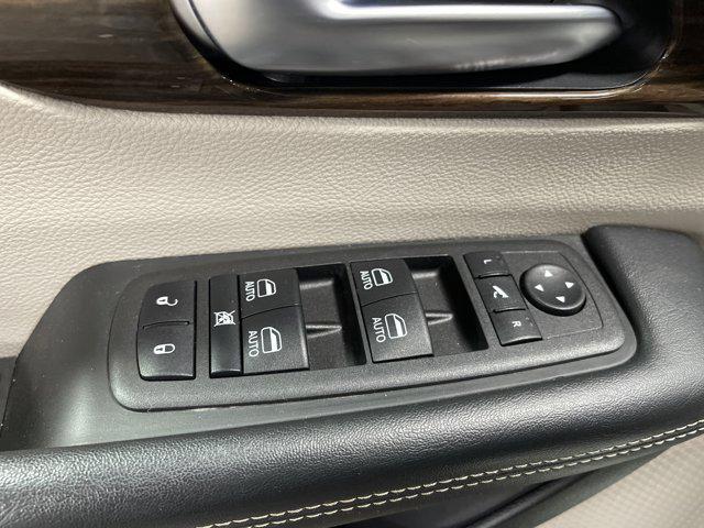 used 2023 Chrysler Pacifica Hybrid car, priced at $31,997