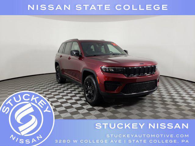 used 2024 Jeep Grand Cherokee car, priced at $35,497