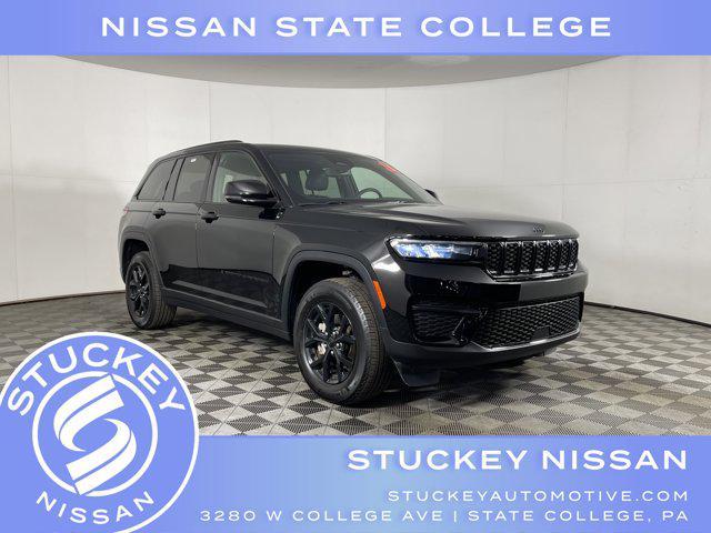 used 2024 Jeep Grand Cherokee car, priced at $33,497