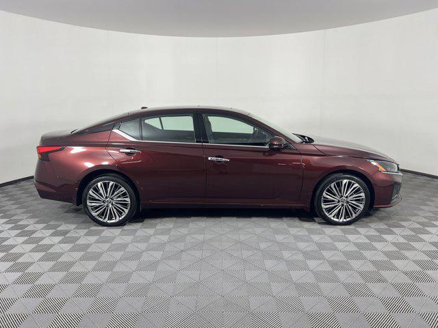 used 2023 Nissan Altima car, priced at $23,497