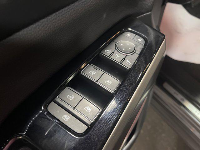 used 2022 Nissan Pathfinder car, priced at $35,497