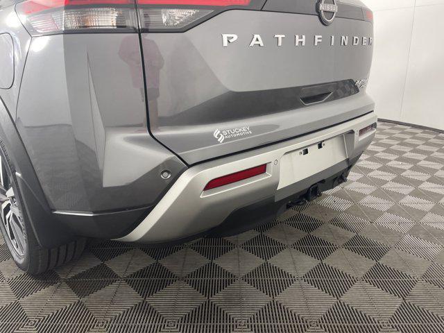 used 2022 Nissan Pathfinder car, priced at $35,497