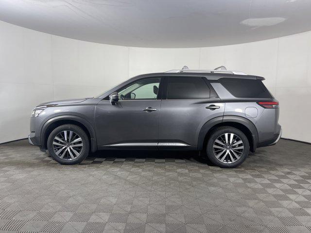 used 2022 Nissan Pathfinder car, priced at $35,497