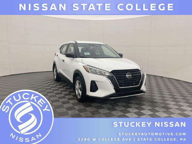 new 2025 Nissan Kicks car, priced at $22,999
