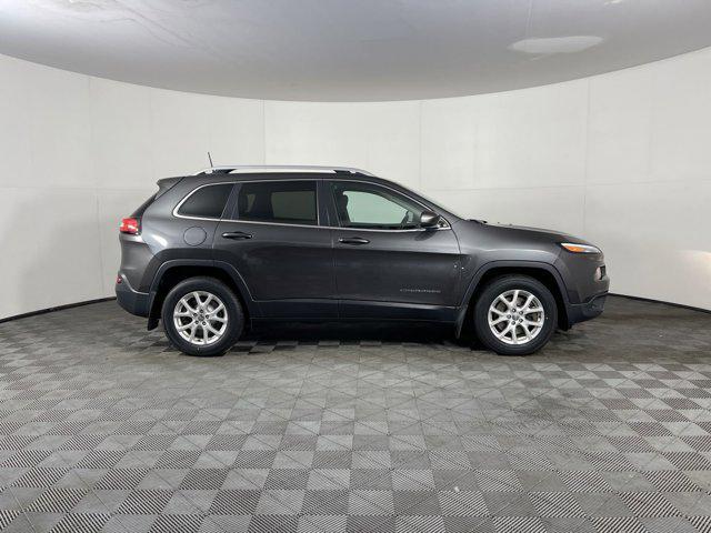 used 2016 Jeep Cherokee car, priced at $15,497