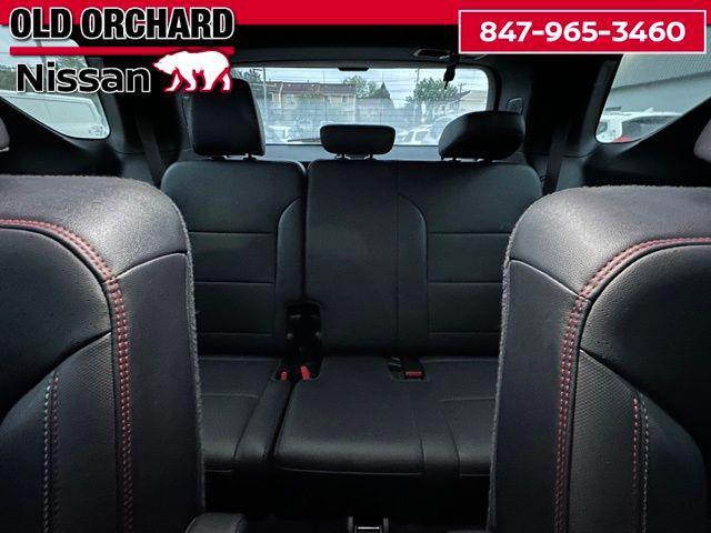 used 2024 Chevrolet Traverse car, priced at $49,333