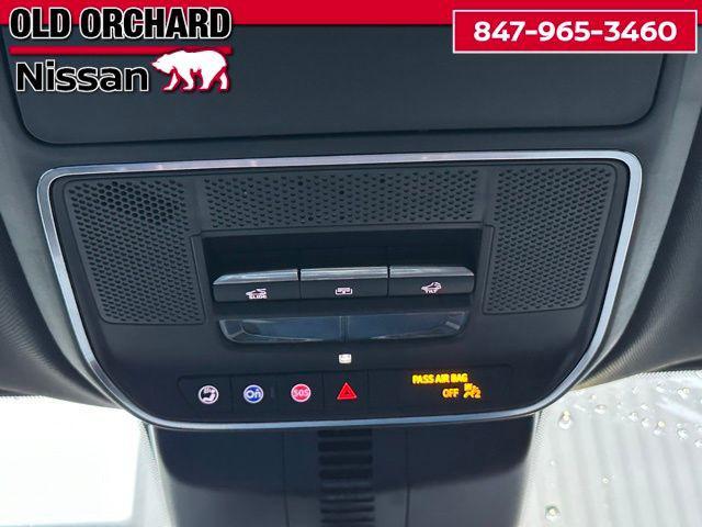 used 2024 Chevrolet Traverse car, priced at $49,333