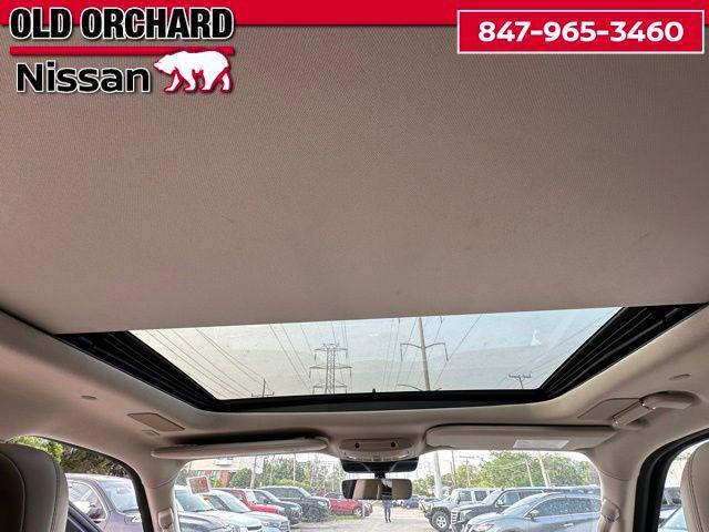 used 2022 Lincoln Navigator car, priced at $58,972
